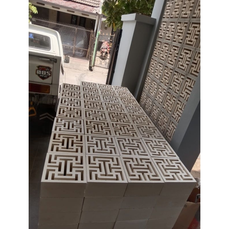 roster beton minimalis, Loster beton minimalis, roster putih, loster beton putih, bata roster, batu 