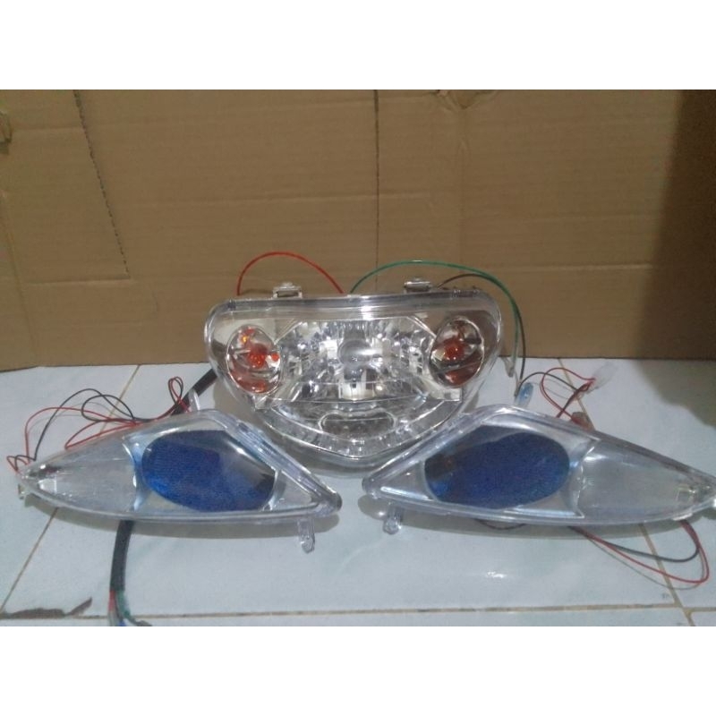 Paket Reflektor Lampu Depan Mio Sporty Model MX Plus Reflektor Sein Sen Mio Sporty Model MX Custom B