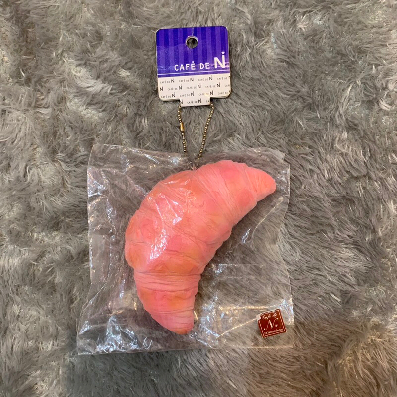 Cafe de N Croissant Squishy Pink Soft N Slow With tag and original packaging