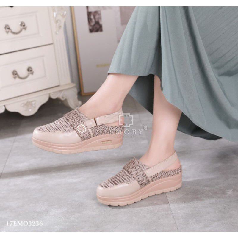 (TBA) Wedges Emory Arethani 17EMO3236