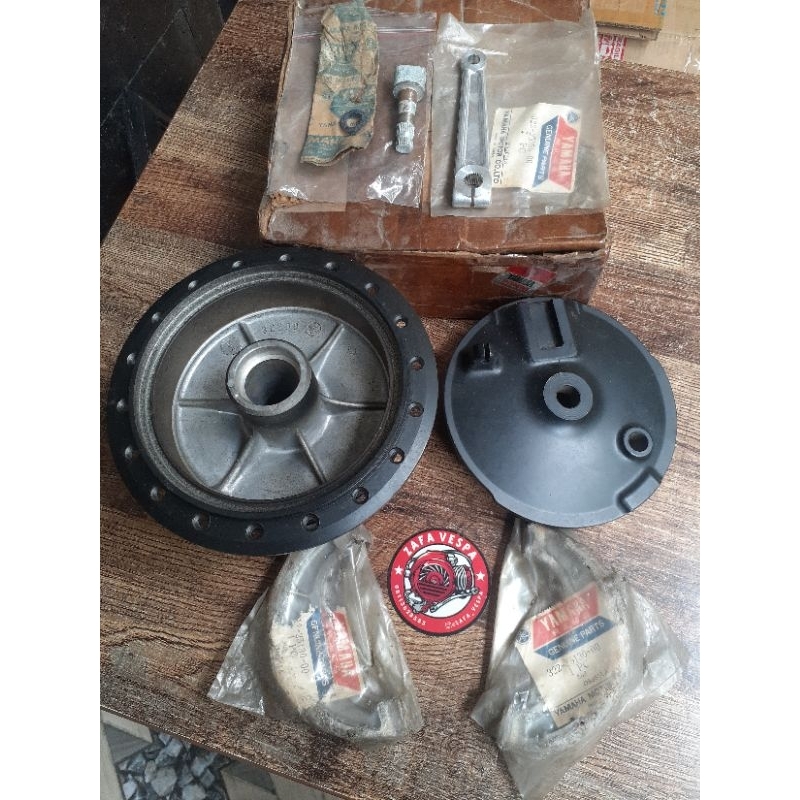 Tromol Depan Set YZ100 YZ125 YZ250 YZ490 1974-1975 Original NOS