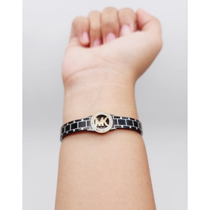 Gelang MK Black
