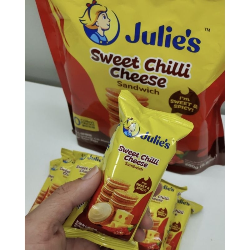 

Julie's Peanut butter/Cheese/Sourcream & onion/Sweet Chili Chesee/Choco More sandwich