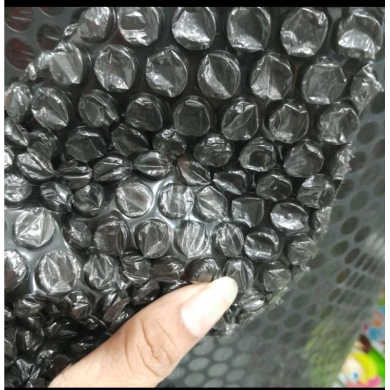

plastik buble wrap hitam lebar 125x50