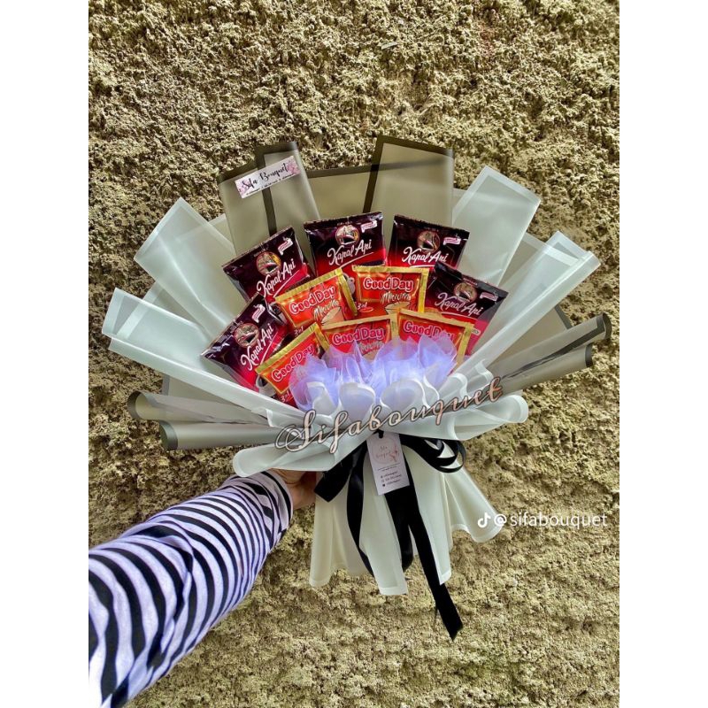 

Buket wisuda Buket murah Buket jajan