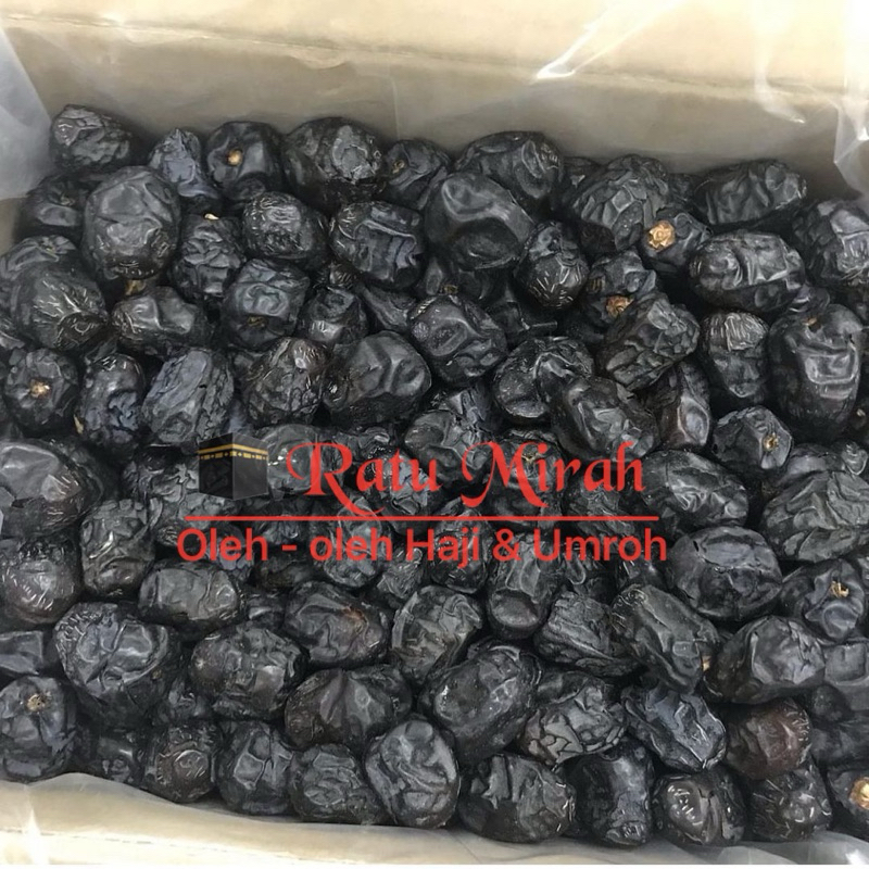 

Kurma Ajwa 5kg / Kurma Ajwa premium