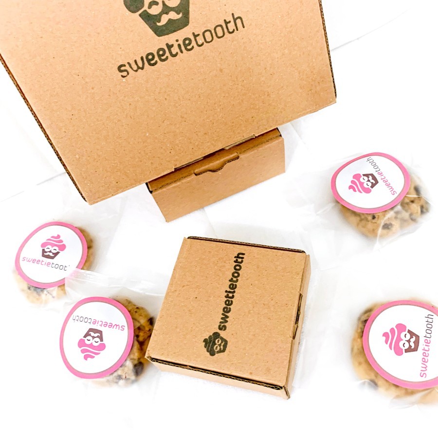 

(Party Box) 8 Pcs Cookies - Soft Baked Cookies