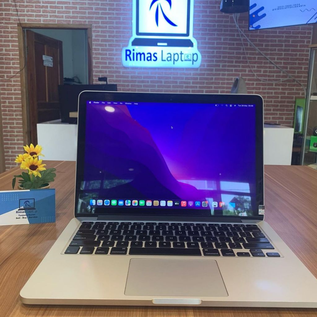 MACBOOK PRO RETINA i5 RAM 8GB + SSD128GB 2015 I SECOND/BEKAS