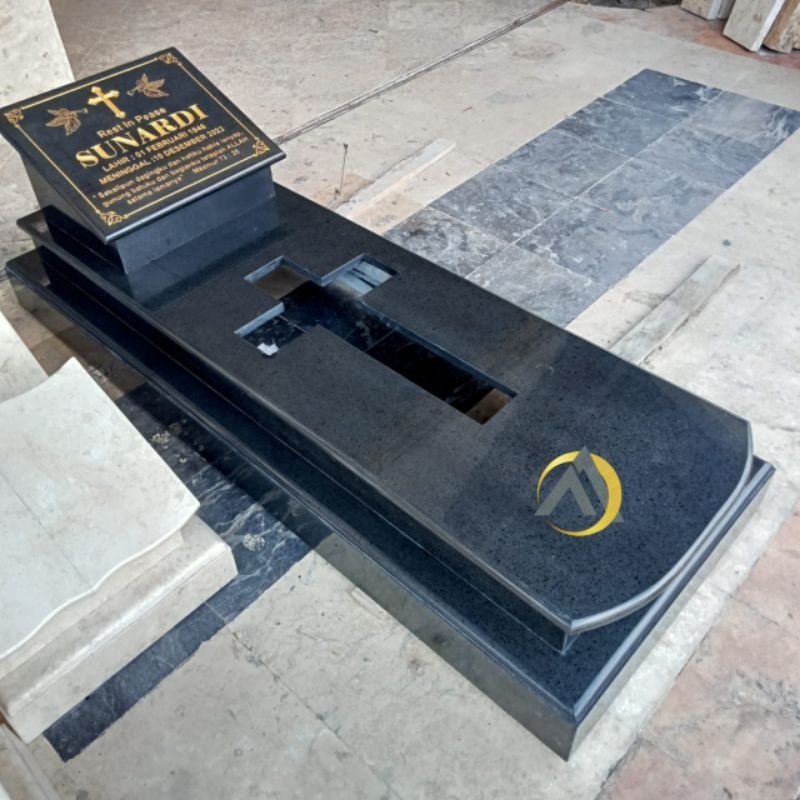 Granit hitam Kijing makam kristen 2 pondasi batu asli granit hitam glossy 160x60