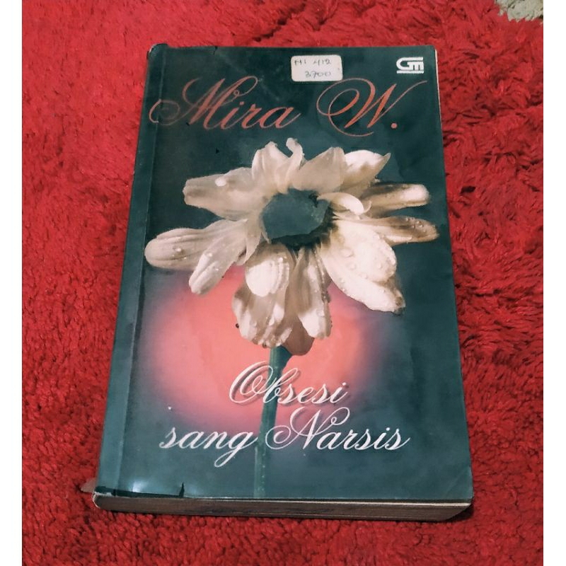 Novel preloved Mira W "Obsesi Sang Narsis" ORI second