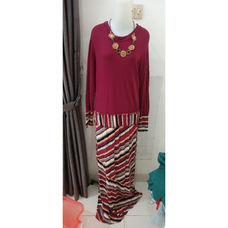 pl Longdress maroon bahan Kaos adem Variasi bawahan warna Cantik