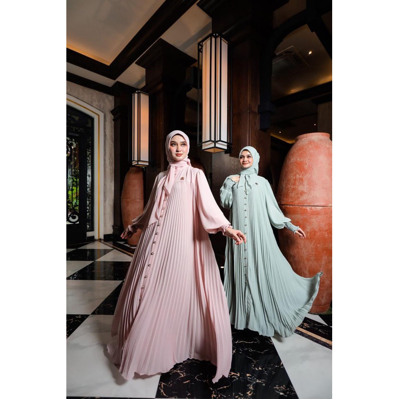 Gamis plisket shellasaukia