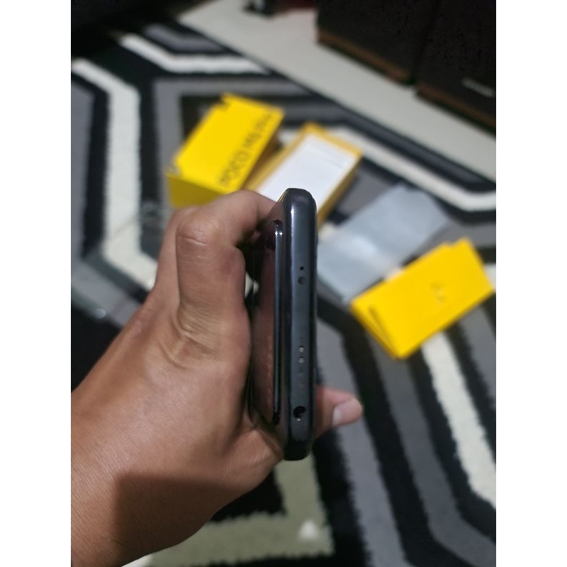 Xiaomi Poco M4 Pro 8/256GB AMOLED  Mulus Fullset Batre 5.000 mah turbo charging
