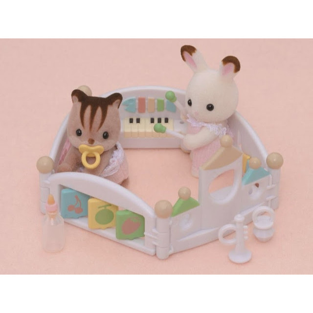 Sylvanian Families Let’s Play Playpen For Sylvanian Babies 2948