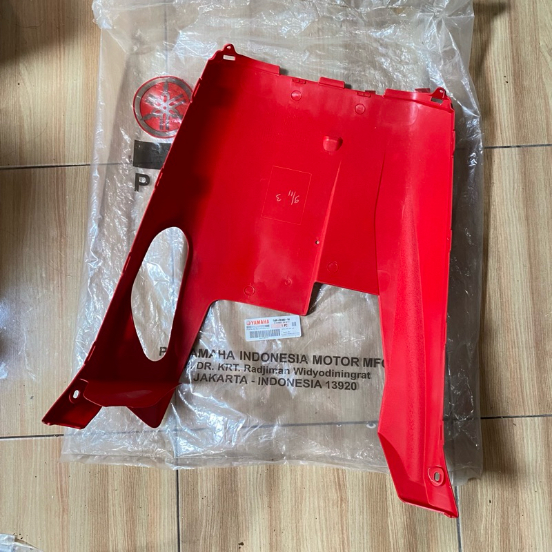 dek kolong bawah Yamaha Mio J original YGP WARNA MERAH