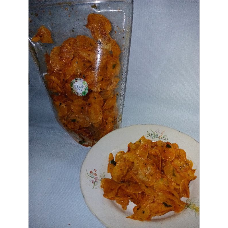 

keripik singkong pedas daun jeruk 200gram