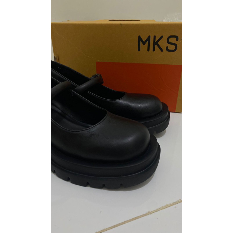 Preloved Mks shoes