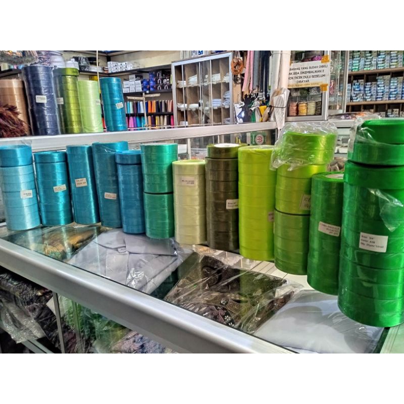 

Pita satin 3/4" (2cm) /roll