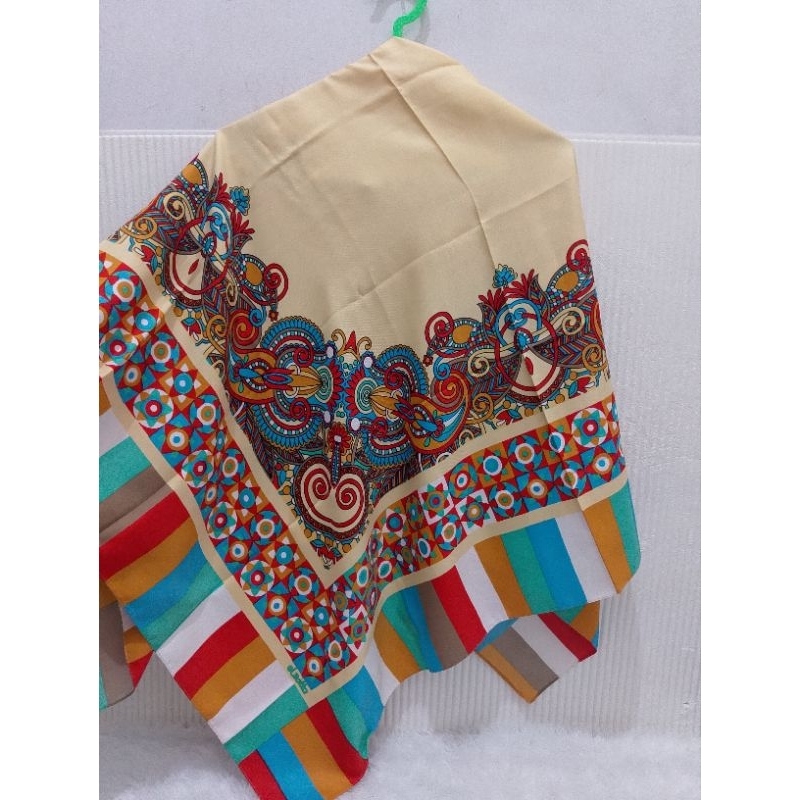 Scarf Jilbab Hijab Kerudung segiempat Elzatta bahan satin mix warna motif mewah rainbow Lebaran Kond