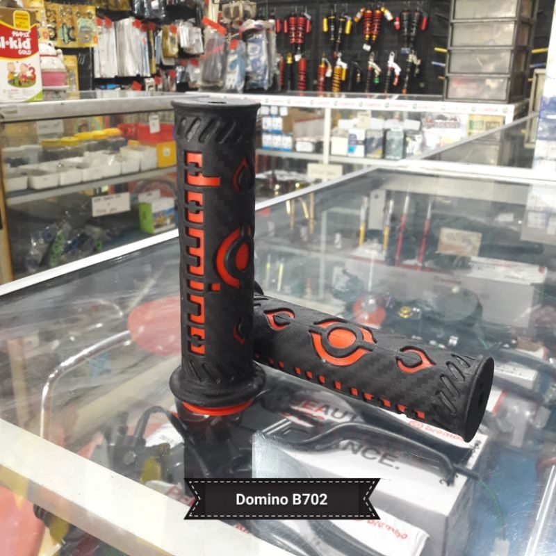 HANDGRIP GRIP HANDFAT KARET DOMINO B702