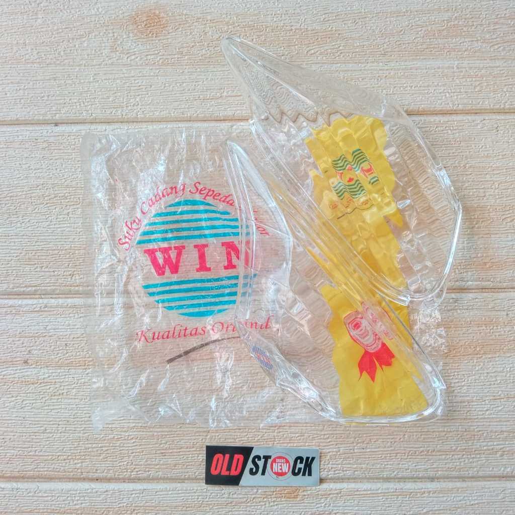 MIKA LAMPU SEN SEIN BELAKANG SET MOTOR KARISMA 125 D X / PARTS NEW OLD STOCK AKSESORIS