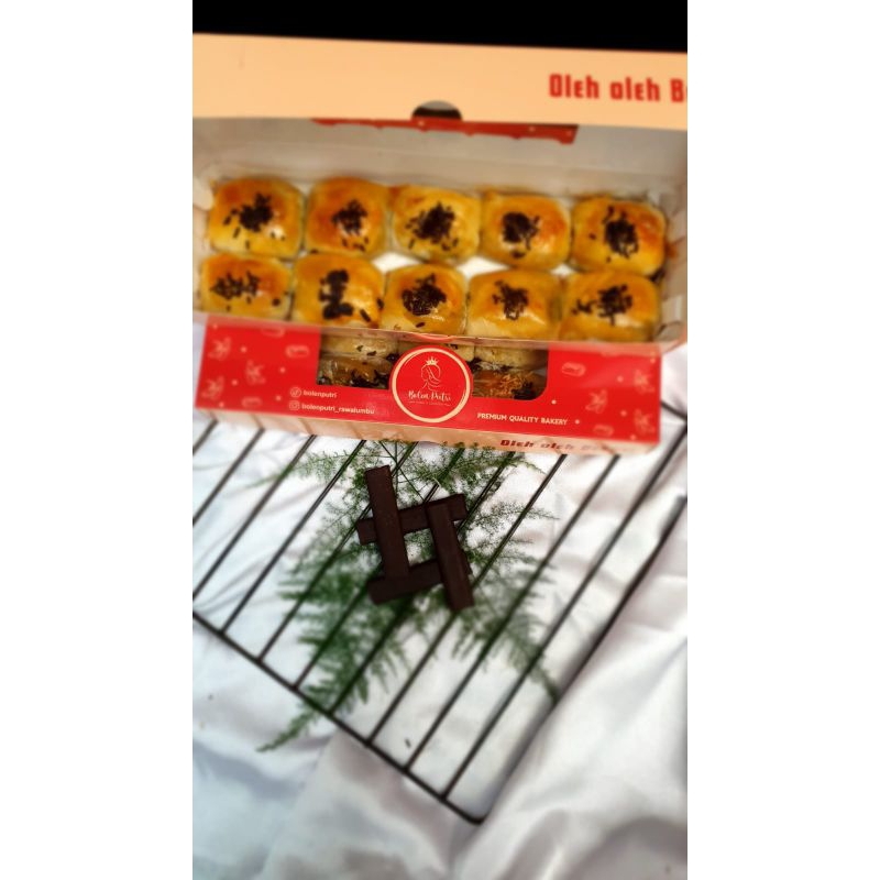

Bolen pisang coklat