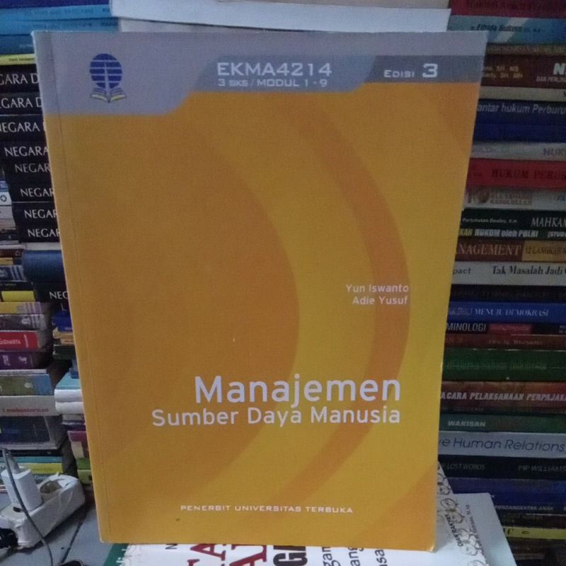 Manajemen Sumber Daya Manusia EKMA4214 Edisi 3  Yun Iswanto