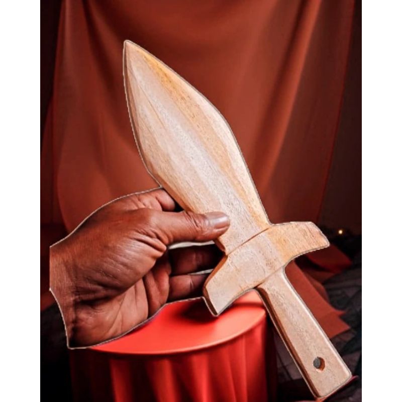 pedang mainan, pedang kayu , panjang 30cm