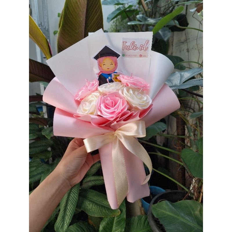 BOUQUET BUNGA ANIMASI HADIAH WISUDA PEREMPUAN | HADIAH WISUDA | BOUQUET BUNGA SATIN
