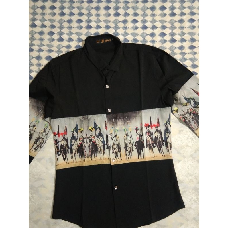 Preloved Kemeja Motif Vintage Pria