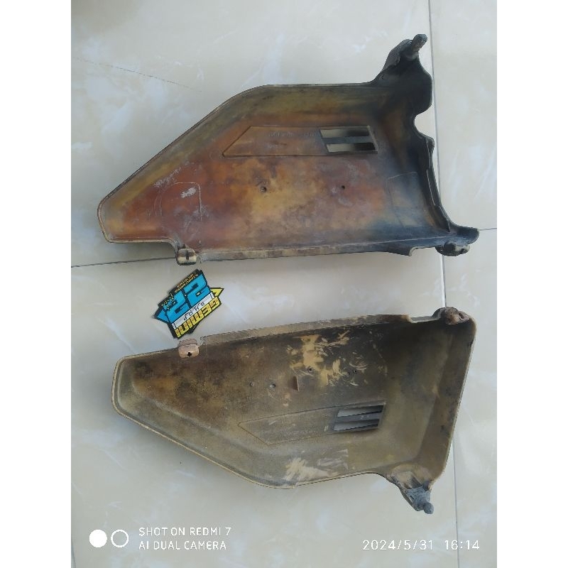 bok aki gl100 tutup aki gl 100 bodi samping honda gl100 bok aki honda gl100 original