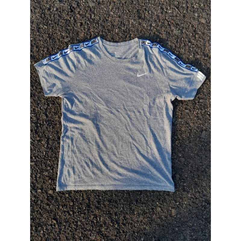 Kaos Nike Taped keren Ori Second