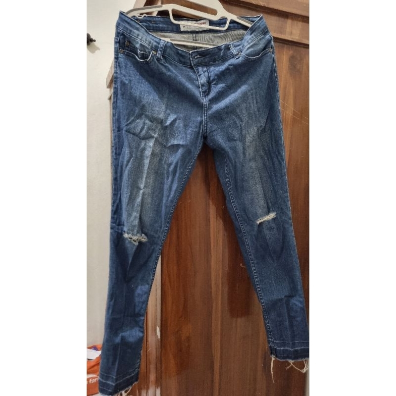 Preloved Jeans Hush Puppies