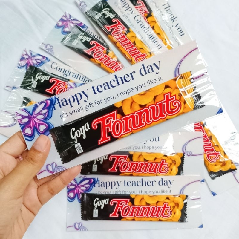 

MINI GIFT SNACK COKLAT MURAH KADO WISUDAH ULTAH SOUVENIR HARI IBU HARI GURU