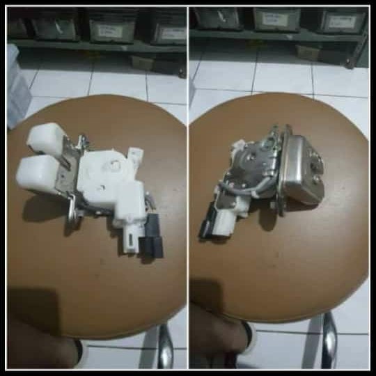 Door lock bagasi toyota agya,alya,sigra,calya original