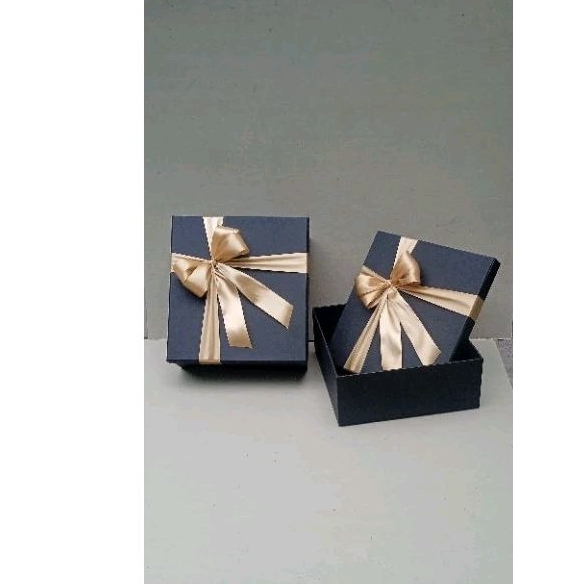 

hardbox/kotak kado 27x25x10cm full black