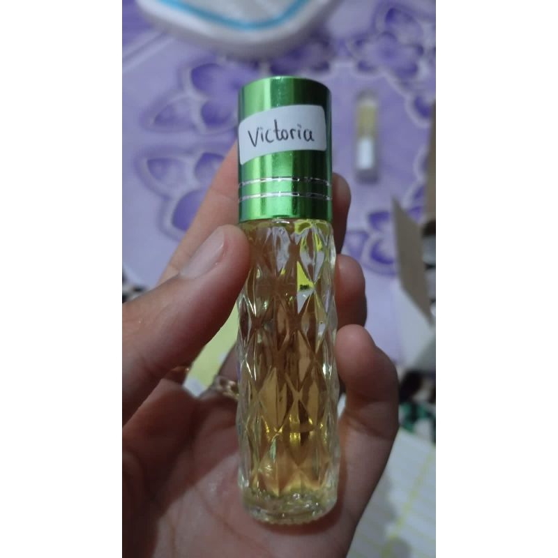 Parfum Oles V.Scandal tanpa alkohol,Parfum Roll On V.Scandal tanpa alkohol,Parfum oles Non Alkohol,P