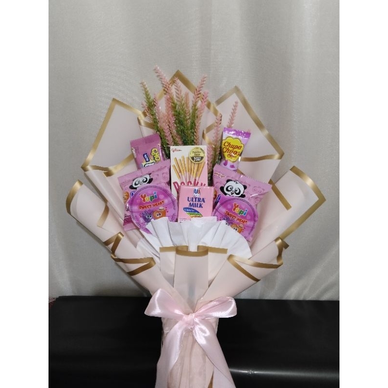 

Buket Snack Murah / Bucket Snack / Bouquet Homemade / Kado Murah