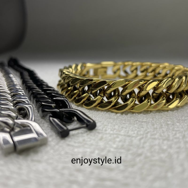 gelang rantai titan pengait jepit