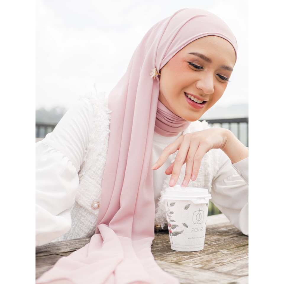 Zoya Pashmina CANTIQA - Hijab Pashmina Instan Polos Bahan Ceruty