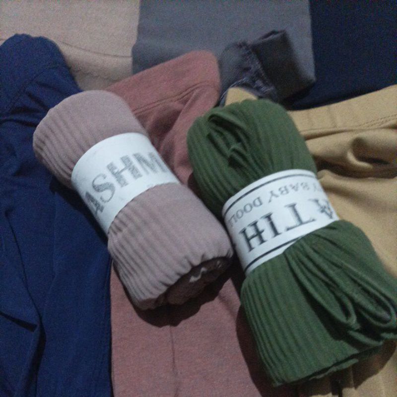 lejing panjang +pendek  kerudung persegi pasmina