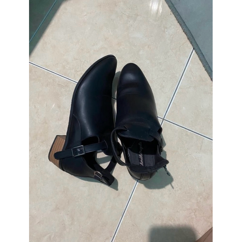 boots adorable project