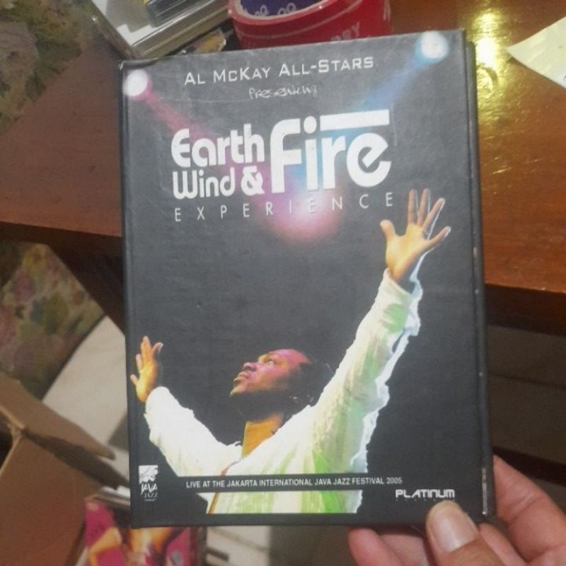 dvd original al mc kay all star earth wind & fire live at the jakarta international java jazz fest 2
