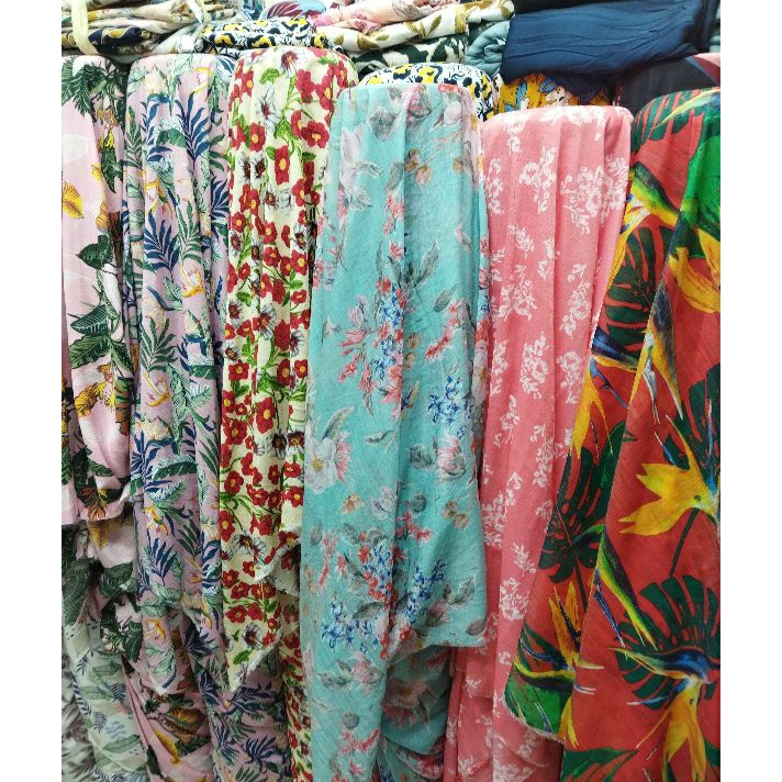 1111 KainBahan katun silky motif kwalitas premiunKain katun silky motifBahan katun silky meteran