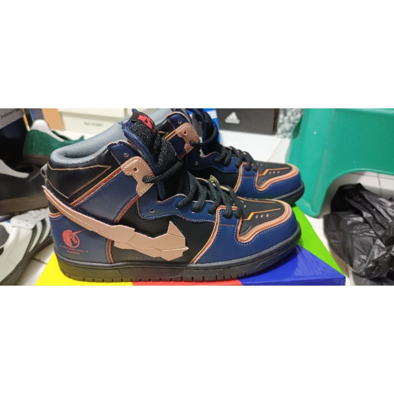 Gundam X Nike SB Dunk High Project " Banshee Norn"