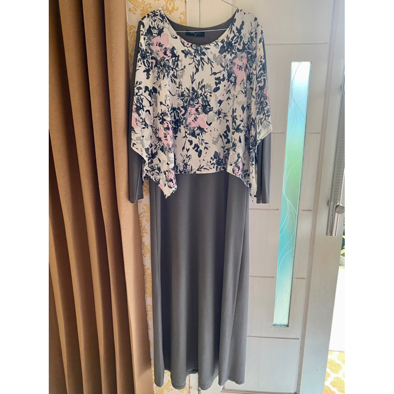 Preloved Gamis Dewasa Brand Simplicity