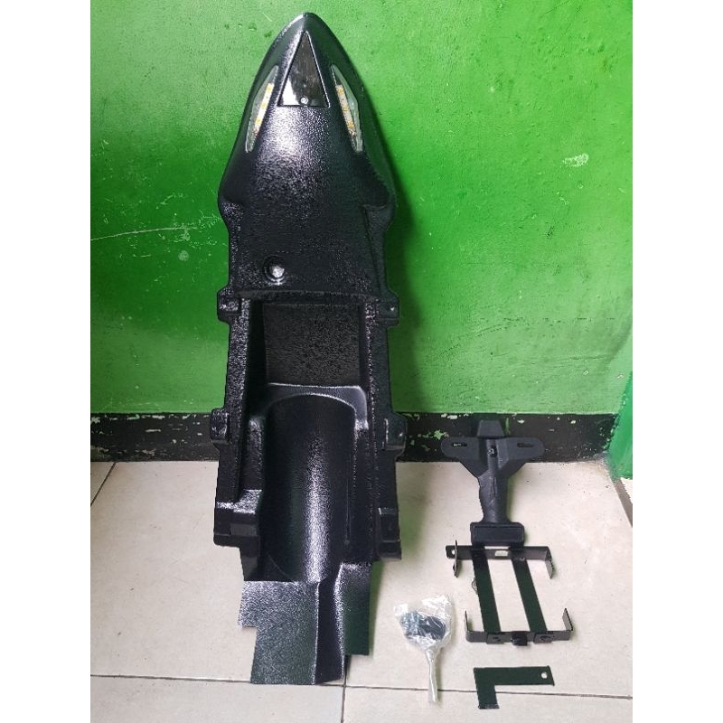 spakbore belakang/undertail suzuki satria fu old lama satria fu facelift satria fu batok barong
