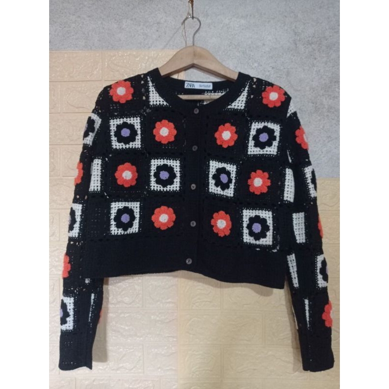 zara cardigan bunga