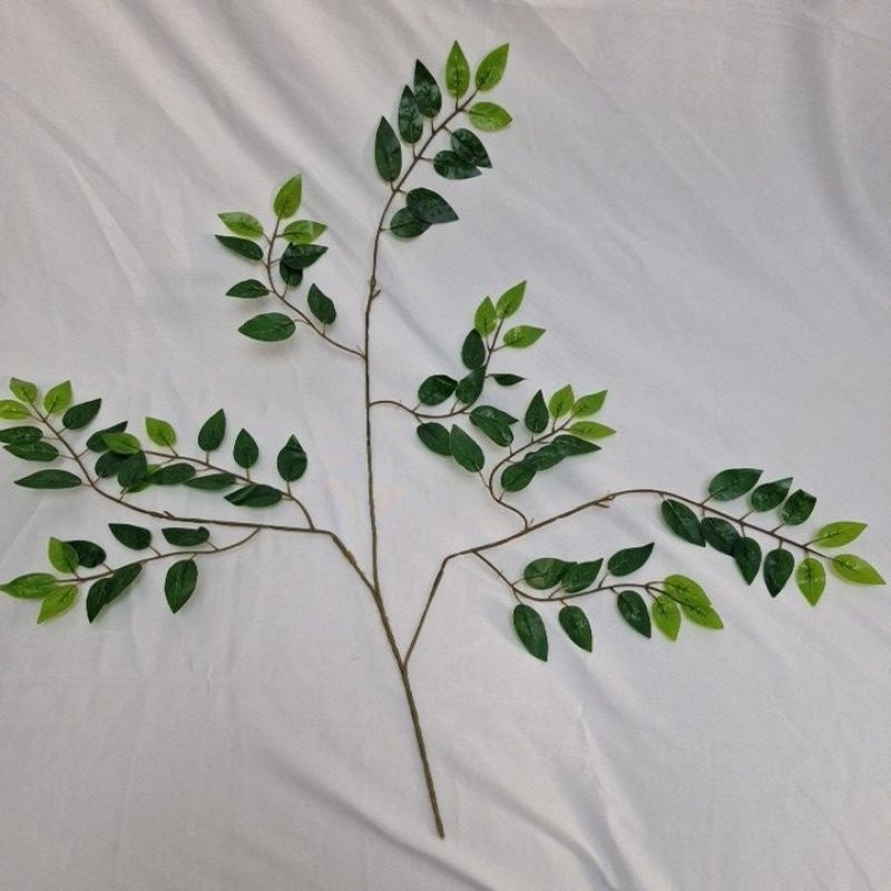 daun palsu akasia hiasan dekorasi pelaminan hiasan pernikahan panggung cafe gedung dekor daun plasti