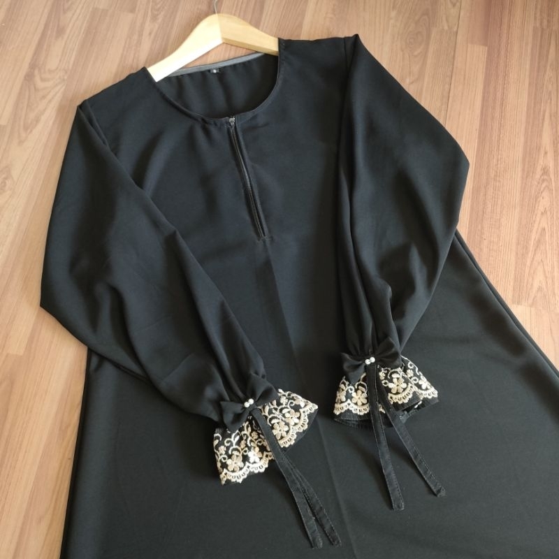 Abaya Silla by Alfalah Temboro (gamis polos basic)-Gold